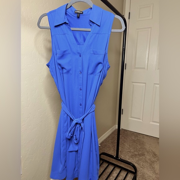 Express Dresses & Skirts - Delicately worn (1-2 times) Express, MIDI Dress.